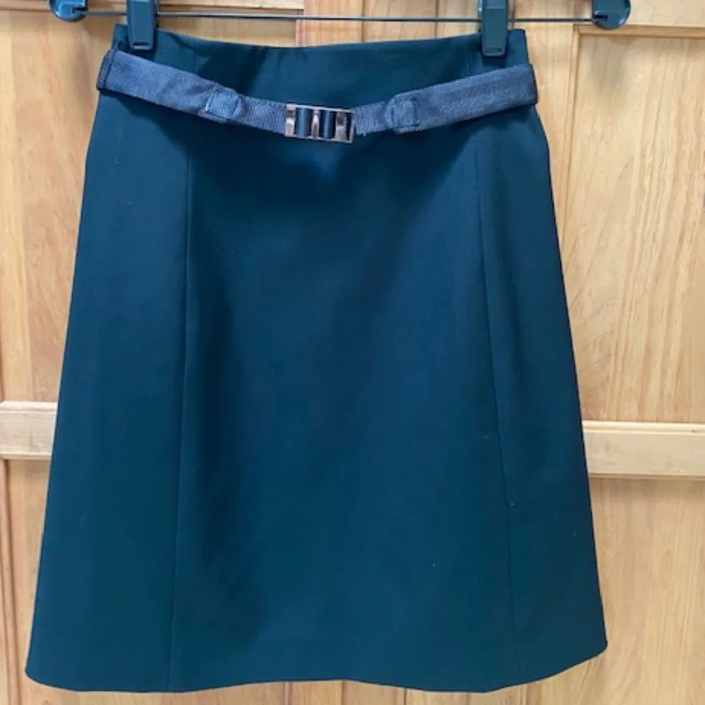 NWT Prada Skirt with Belt Size 38 - Picture 1 of 13